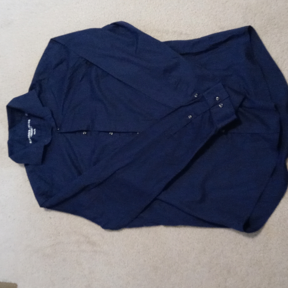 Alexander Julian Men’s slim fit Dress Shirt Size Large